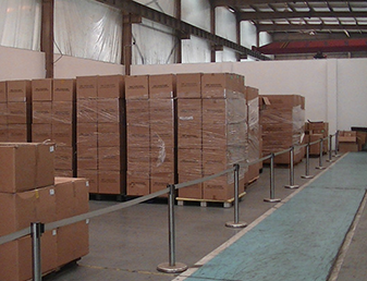 倉(cāng)庫(kù)一角